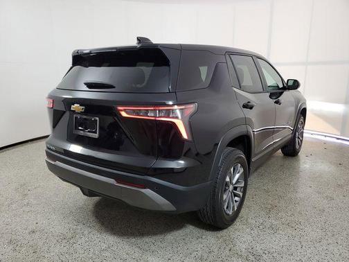 Black Metallic 2026 Chevrolet Equinox LT