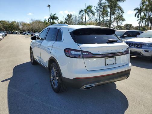 2023 Lincoln Nautilus Standard