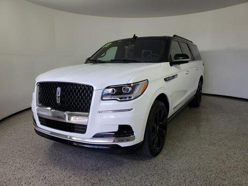 2023 Lincoln Navigator Black Label
