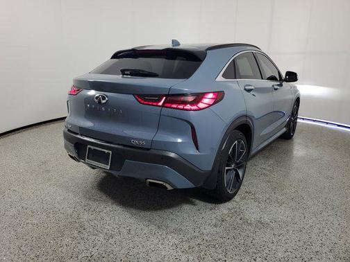 2023 INFINITI QX55 LUXE