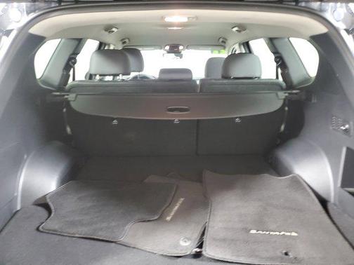 2022 Hyundai SANTA FE SE