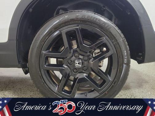 Platinum White 2024 Honda Passport Black Edition