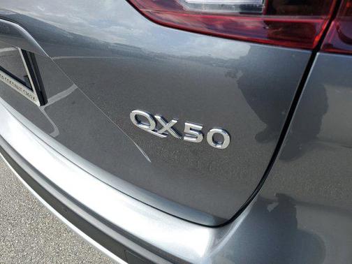 2025 INFINITI QX50 Luxe AWD