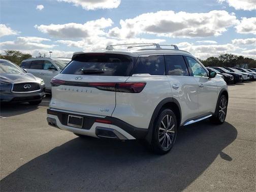 2025 INFINITI QX60 SENSORY
