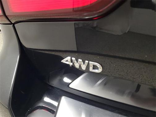 2024 INFINITI QX80 SENSORY AWD
