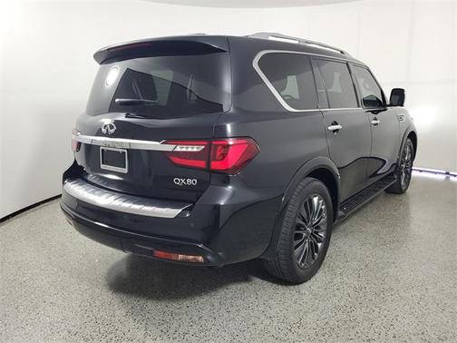 2024 INFINITI QX80 SENSORY AWD