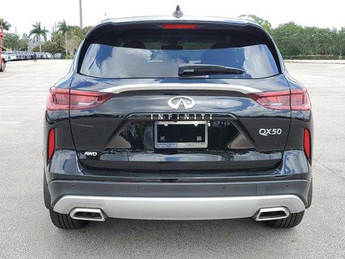 2025 INFINITI QX50 Luxe AWD