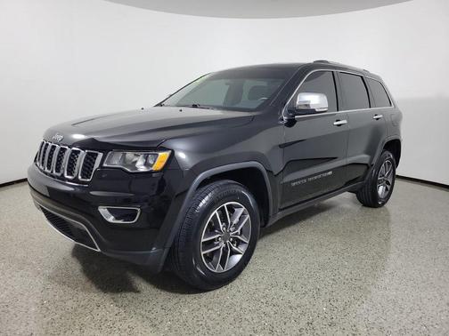 Diamond Black 2022 Jeep Grand Cherokee WK Limited