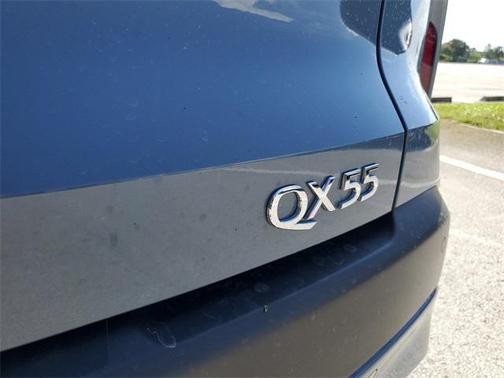 2025 INFINITI QX55 LUXE