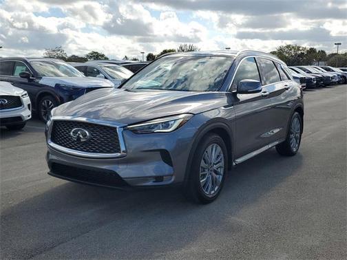 2025 INFINITI QX50 Luxe AWD