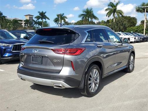 2025 INFINITI QX50 Luxe AWD
