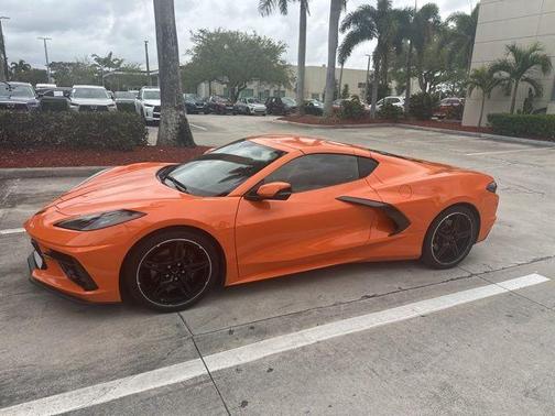 2022 Chevrolet Corvette Stingray w/2LT