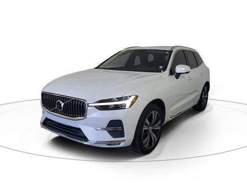 2023 Volvo XC60 B5 Plus Bright Theme