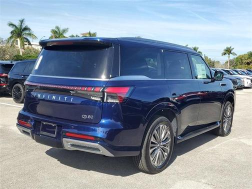 2025 INFINITI QX80 Luxe