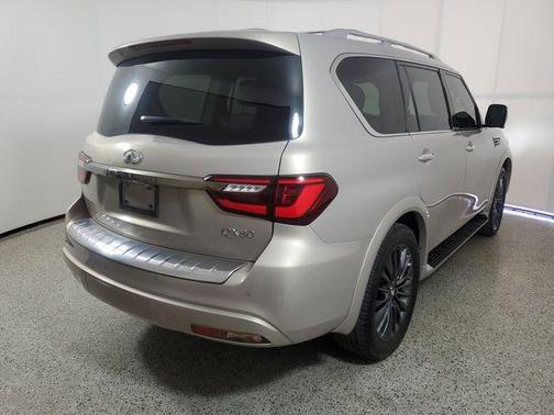 Champagne Quart 2024 INFINITI QX80 PREMIUM SELECT