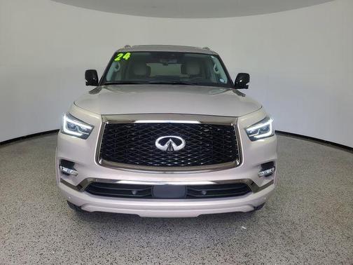 Champagne Quart 2024 INFINITI QX80 PREMIUM SELECT