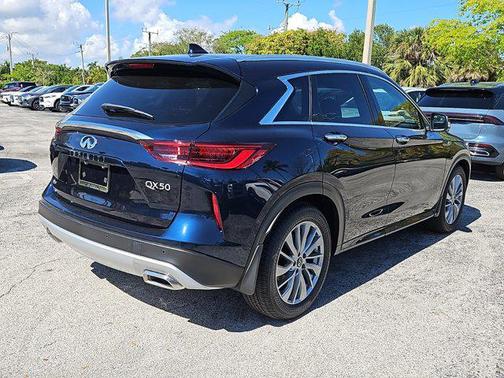 2025 INFINITI QX50 Luxe AWD