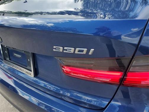 2021 BMW 330 330i