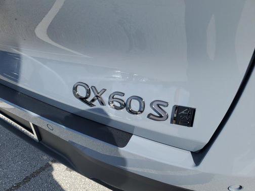 2026 INFINITI QX60 Base