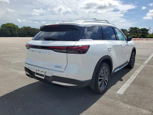 2026 INFINITI QX60 Luxe