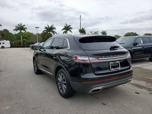 2023 Lincoln Nautilus Standard