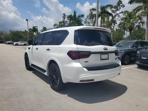 2024 INFINITI QX80 SENSORY AWD