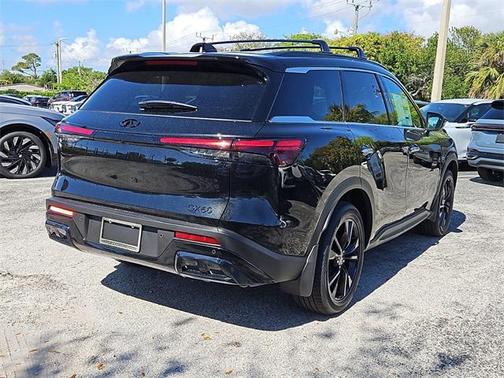 2025 INFINITI QX60 Luxe