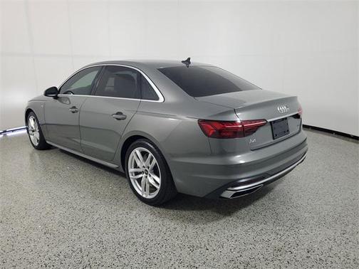 2023 Audi A4 45 S line Premium Plus