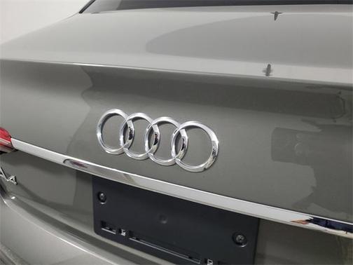 2023 Audi A4 45 S line Premium Plus