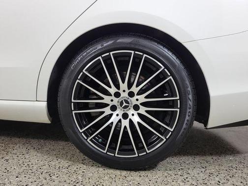 Polar White 2022 Mercedes-Benz C-Class C 300