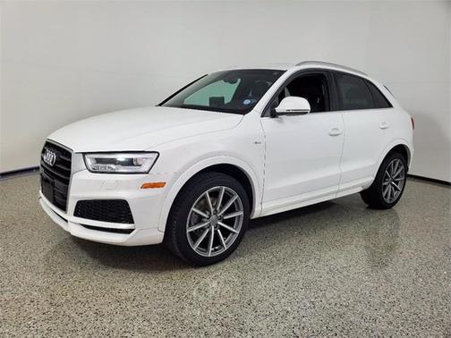 Photo 2 of 37 of 2018 Audi Q3 TECH PACKAGE