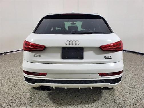 Photo 5 of 37 of 2018 Audi Q3 TECH PACKAGE