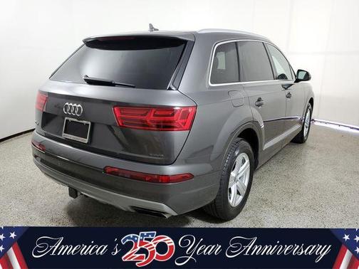 Samurai Gray Metallic 2019 Audi Q7 45 Premium Plus