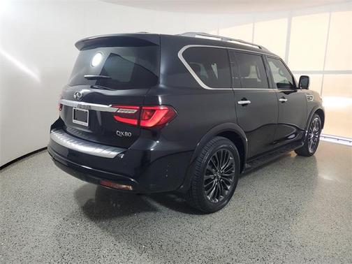 2022 INFINITI QX80 SENSORY