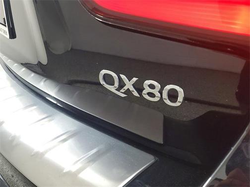 2022 INFINITI QX80 SENSORY