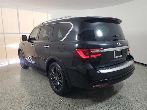 2022 INFINITI QX80 SENSORY