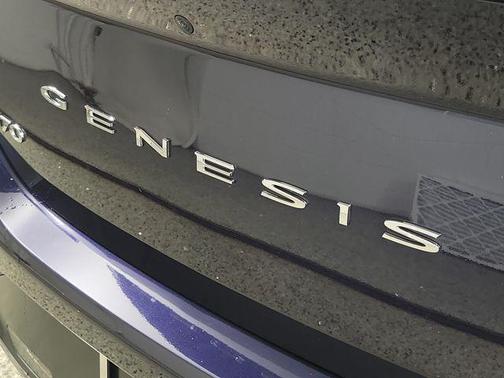 Capri Blue 2023 Genesis G70 2.0T