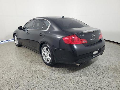 2013 INFINITI G37 Sport