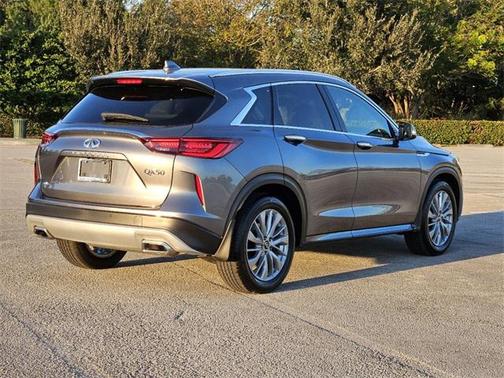 2025 INFINITI QX50 Luxe AWD