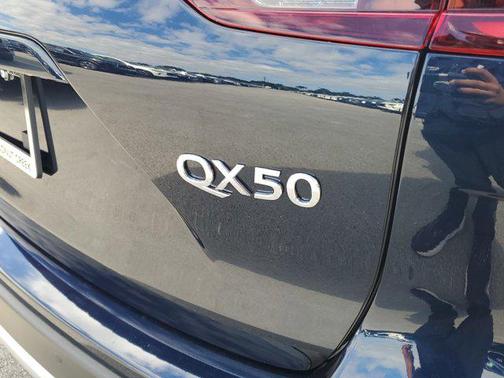 2025 INFINITI QX50 Luxe AWD