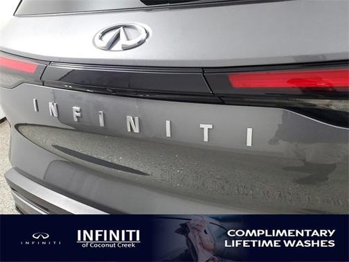 2022 INFINITI QX60 Pure