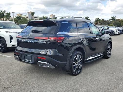 2025 INFINITI QX60 SENSORY