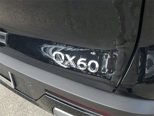 2025 INFINITI QX60 SENSORY