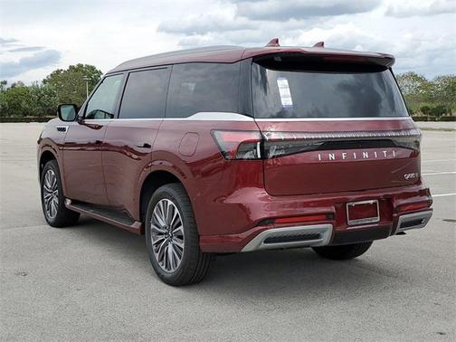 2025 INFINITI QX80 SENSORY AWD