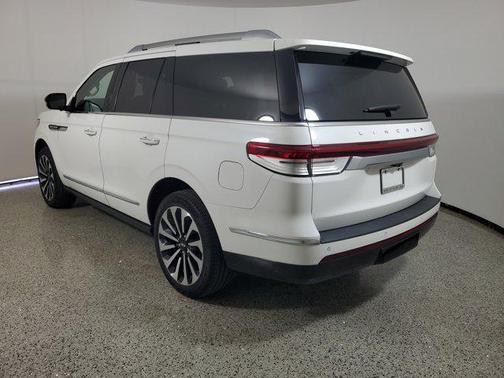 2022 Lincoln Navigator Reserve