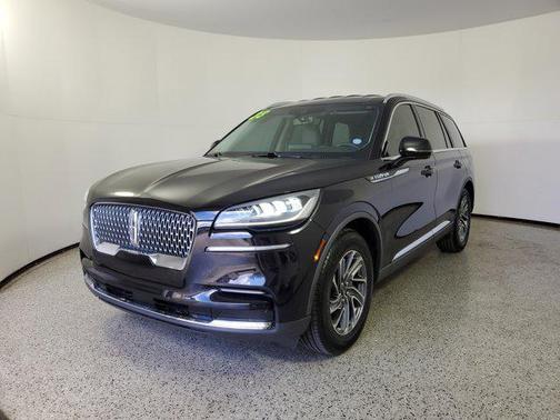 2023 Lincoln Aviator Standard
