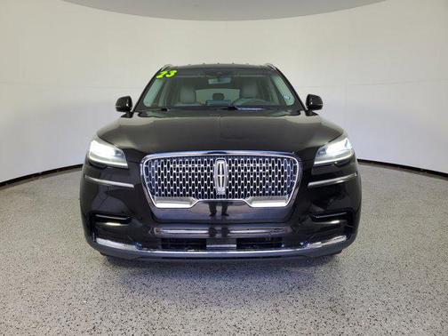 2023 Lincoln Aviator Standard