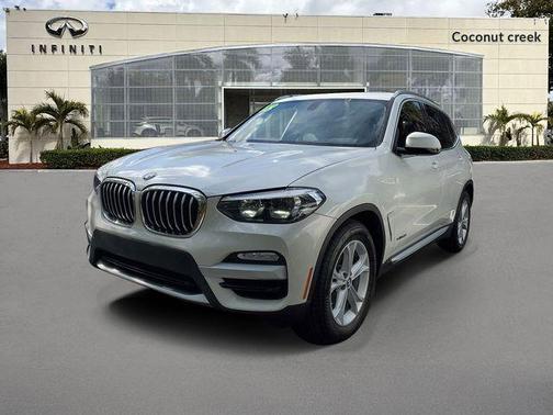 White Metallic 2018 BMW X3 xDrive30i