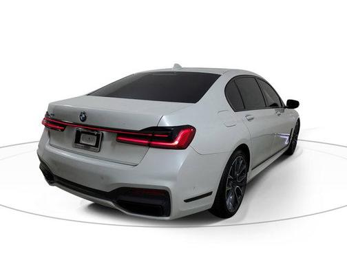 2022 BMW 750 i xDrive