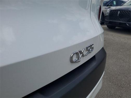 2025 INFINITI QX55 LUXE
